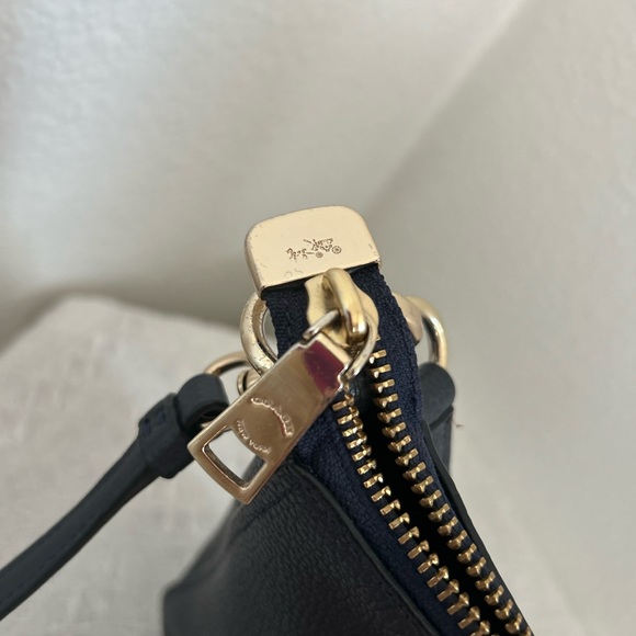 Navy Coach Crossbody and Shoulder Handbag - Picture 3 of 12